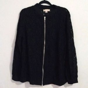 Misia Curvy Zip-Up Lace Lightweight Jacket